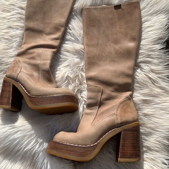 Destroy Shoes - VTG DESTROY Chunky Platform Lt Tan Leather Boots